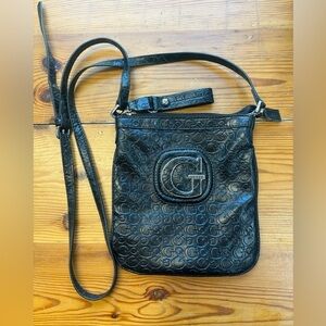 Guess Vintage 90s black crossbody bag
